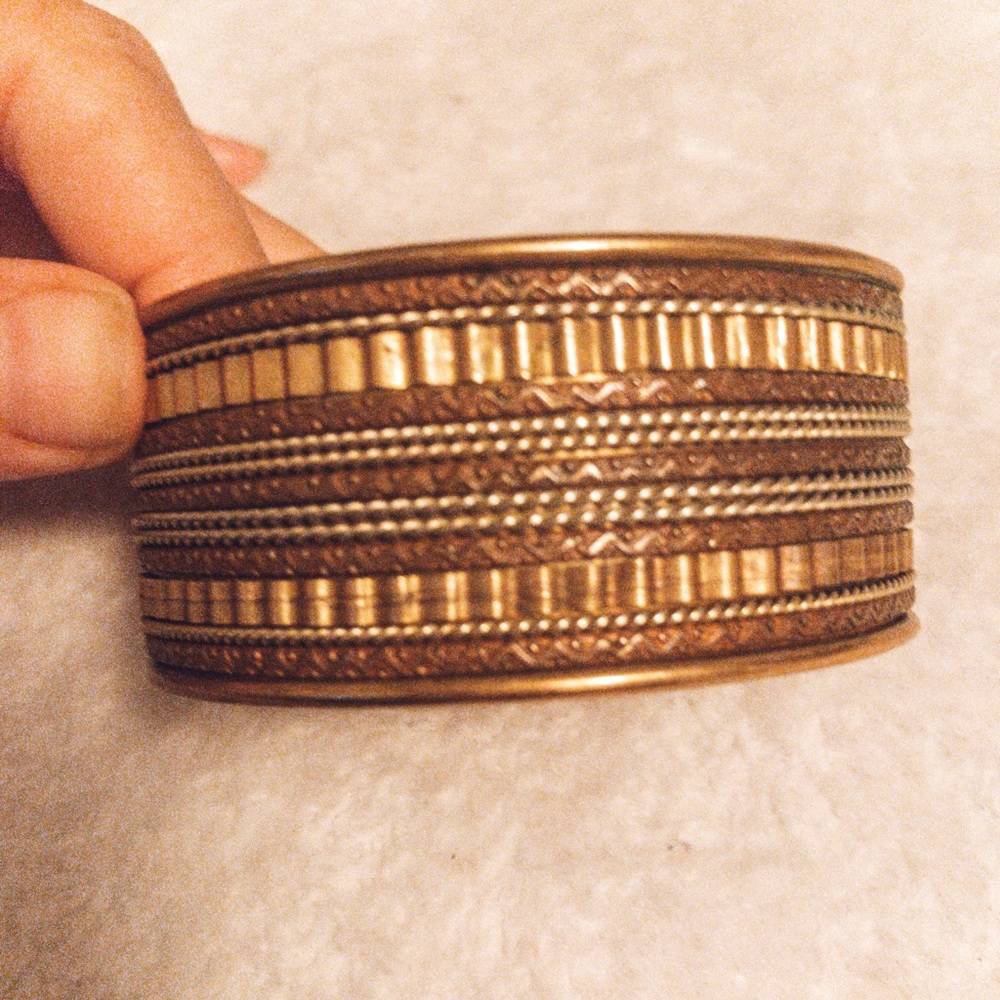 Metal cuff - Picture 2 of 6